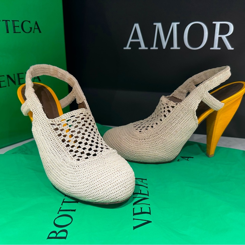 Bottega Veneta Pumps